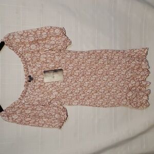 Babydoll Sundress,  Peach,floral , womens size small.